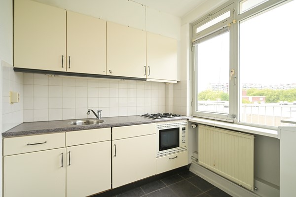 Medium property photo - Leyweg 60, 2545 CP Den Haag